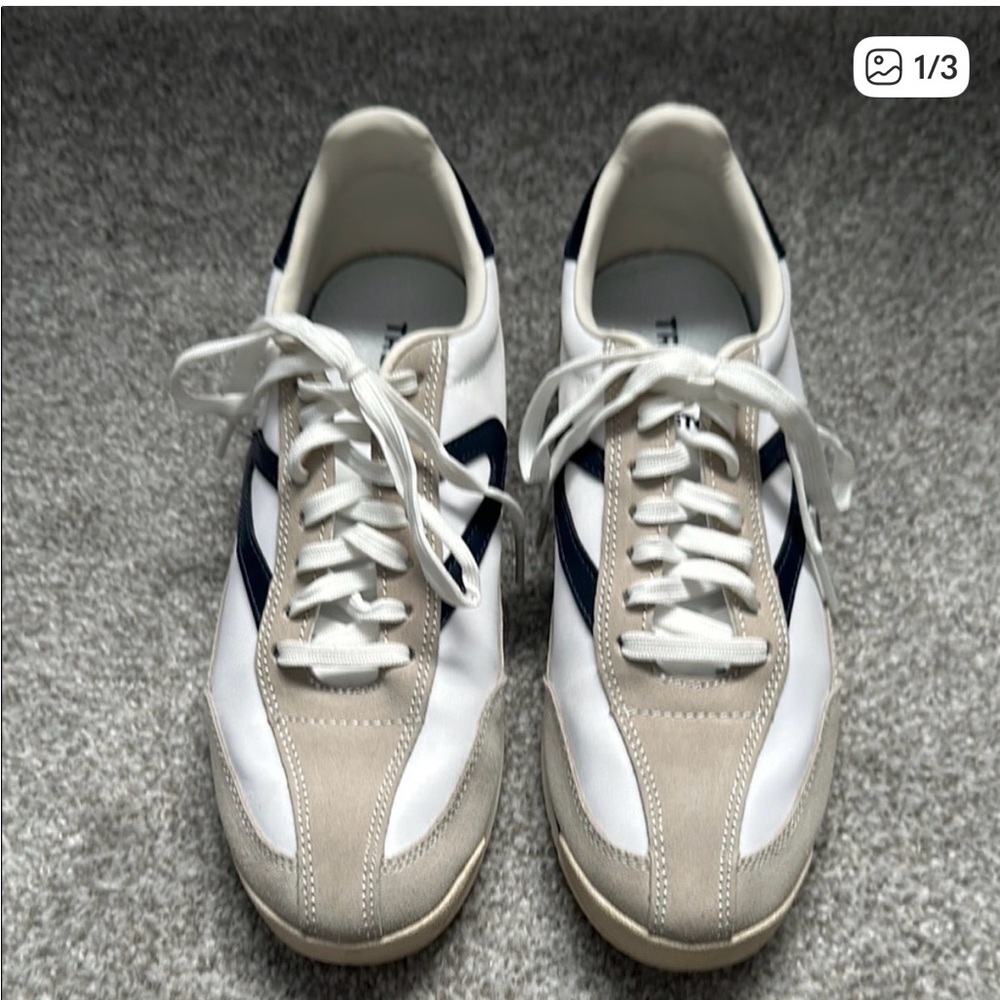 Tretorn White and Beige Sneakers with Navy Accents